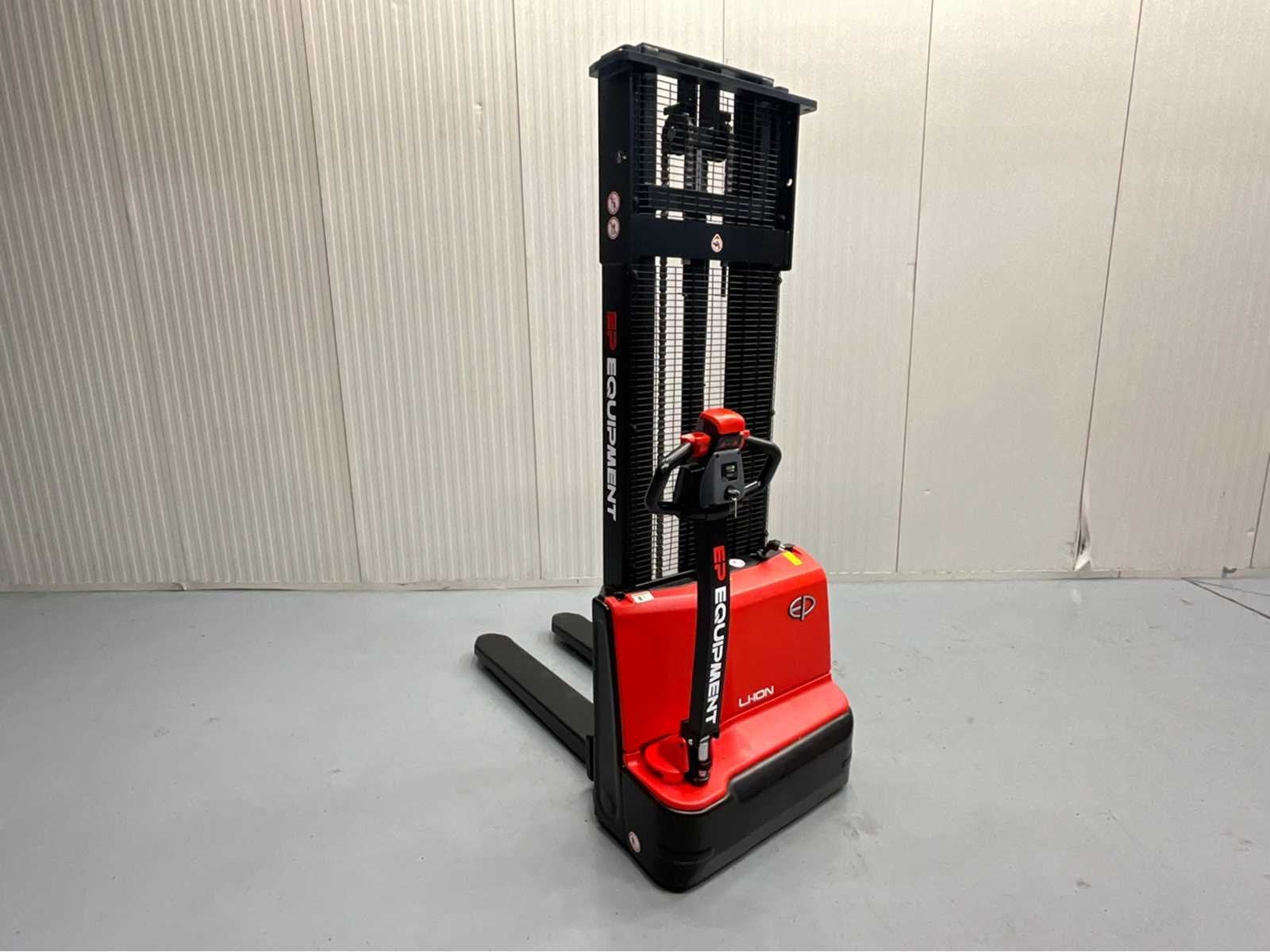 2026 - EP - 3.3M - Stackers, Overige aandrijving, Stapelaar, EP