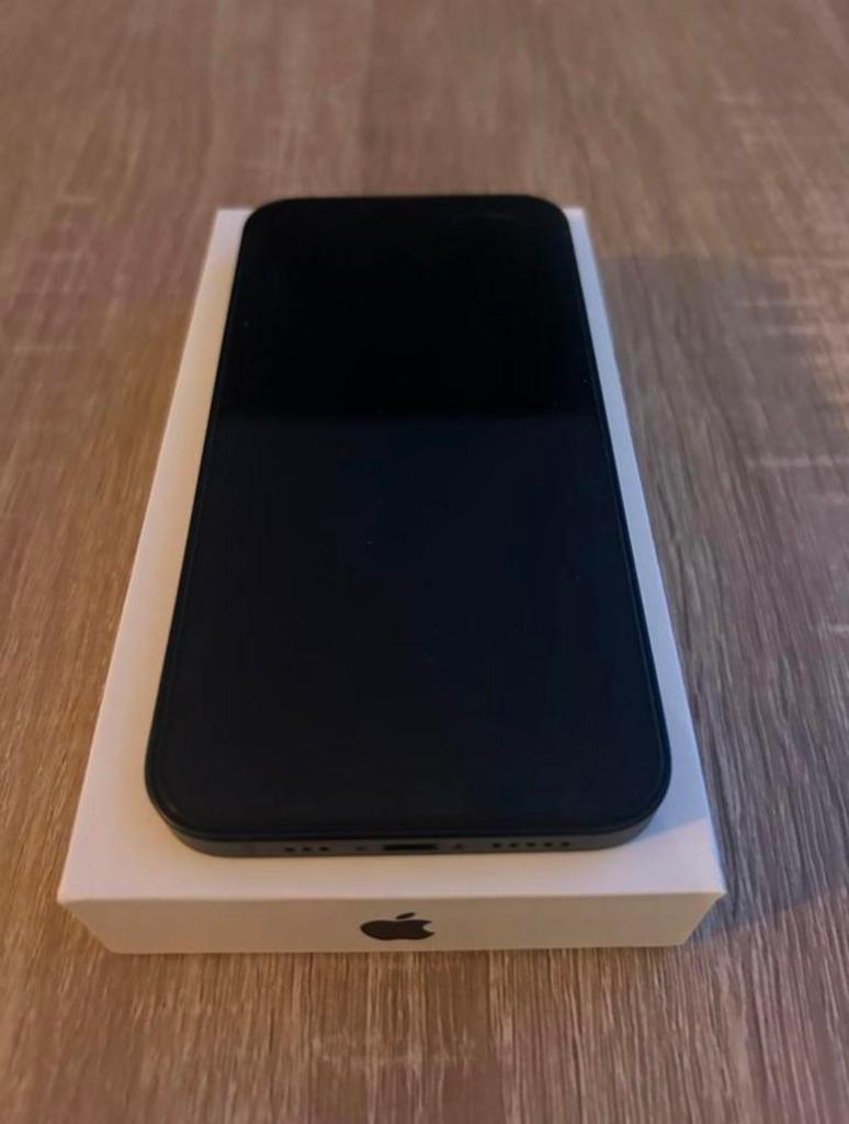 Mooie iPhone 13 256 GB, 93% batterij, Telecommunicatie, Mobiele telefoons | Apple iPhone, Ophalen of Verzenden, Gebruikt, 256 GB