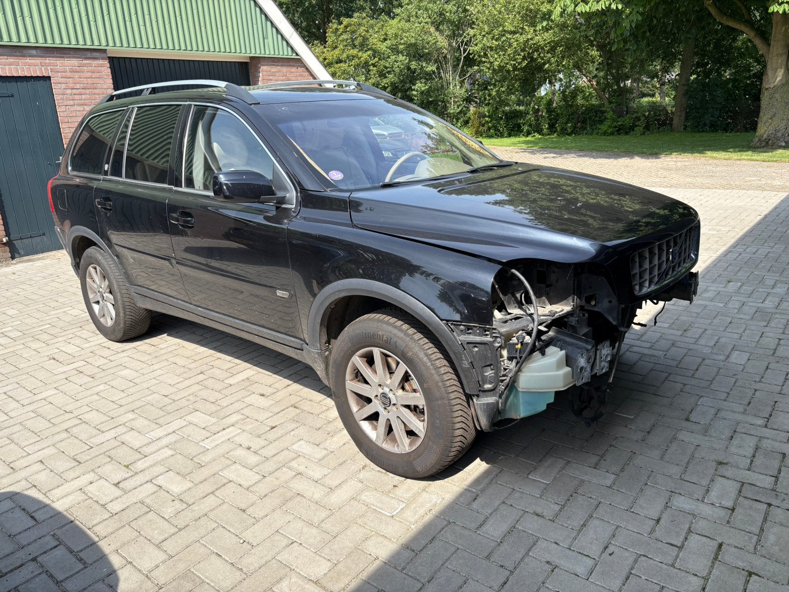 Volvo XC90 2.9 T6 Exclusive zwart 2005 in onderdelen te koop, Ophalen of Verzenden, Voor, Volvo, Bumper