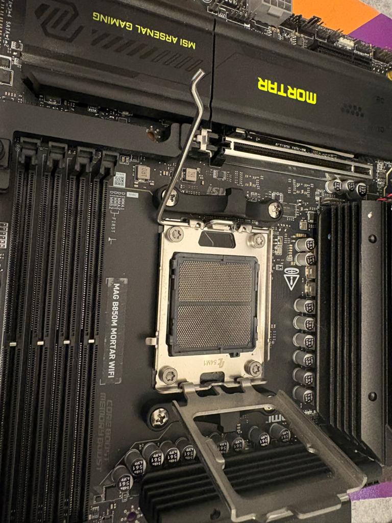 MSI MORTAR B850M WIFI, Computers en Software, Moederborden, Ophalen of Verzenden, Zo goed als nieuw, DDR4