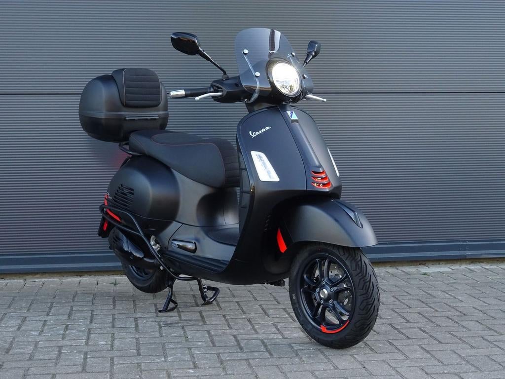 *VERKOCHT* Vespa GTS 310 Supersport (bj 2025) 1,611 km Vespa, Motoren, Motoren | Overige merken, Scooter, Bedrijf, Onbekend, Minimaal motorrijbewijs A2
