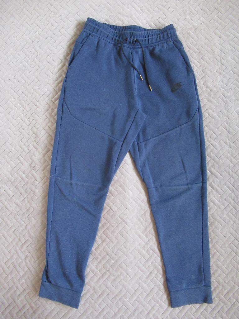 Nike Tech Broek - Maat 158 -170, Broek, Ophalen of Verzenden, Zo goed als nieuw, Nike