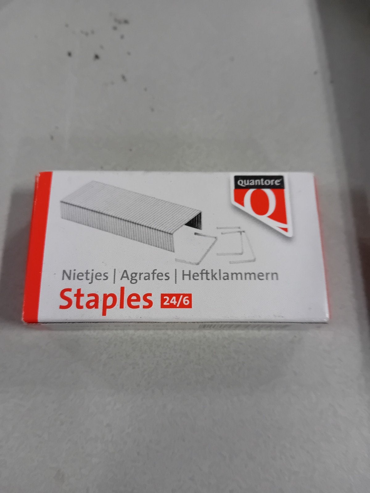 Nieuwe nietjes voor nietmachines - Quantore 24/6, Ophalen of Verzenden