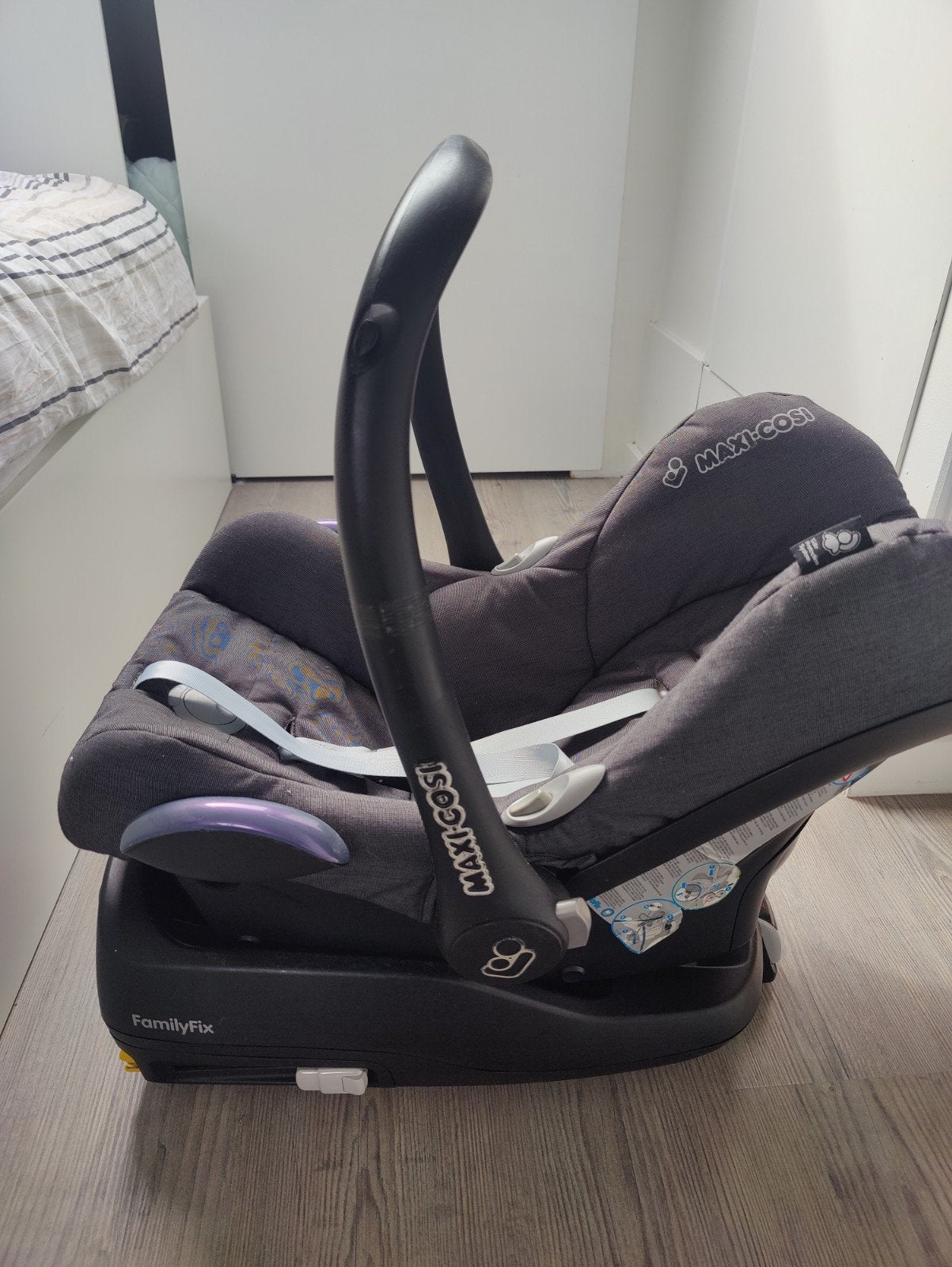 Maxi-Cosi FamilyFix & CabrioFix & Adapters, Ophalen, Gebruikt, Isofix, 0 t/m 13 kg
