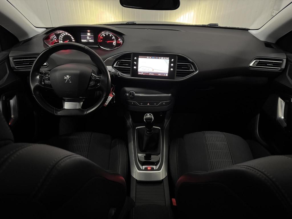 Peugeot 308 SW 1.2 PureTech Blue Lease Premium 131 PK PANODA, Voorwielaandrijving, Stof, Gebruikt, Euro 6