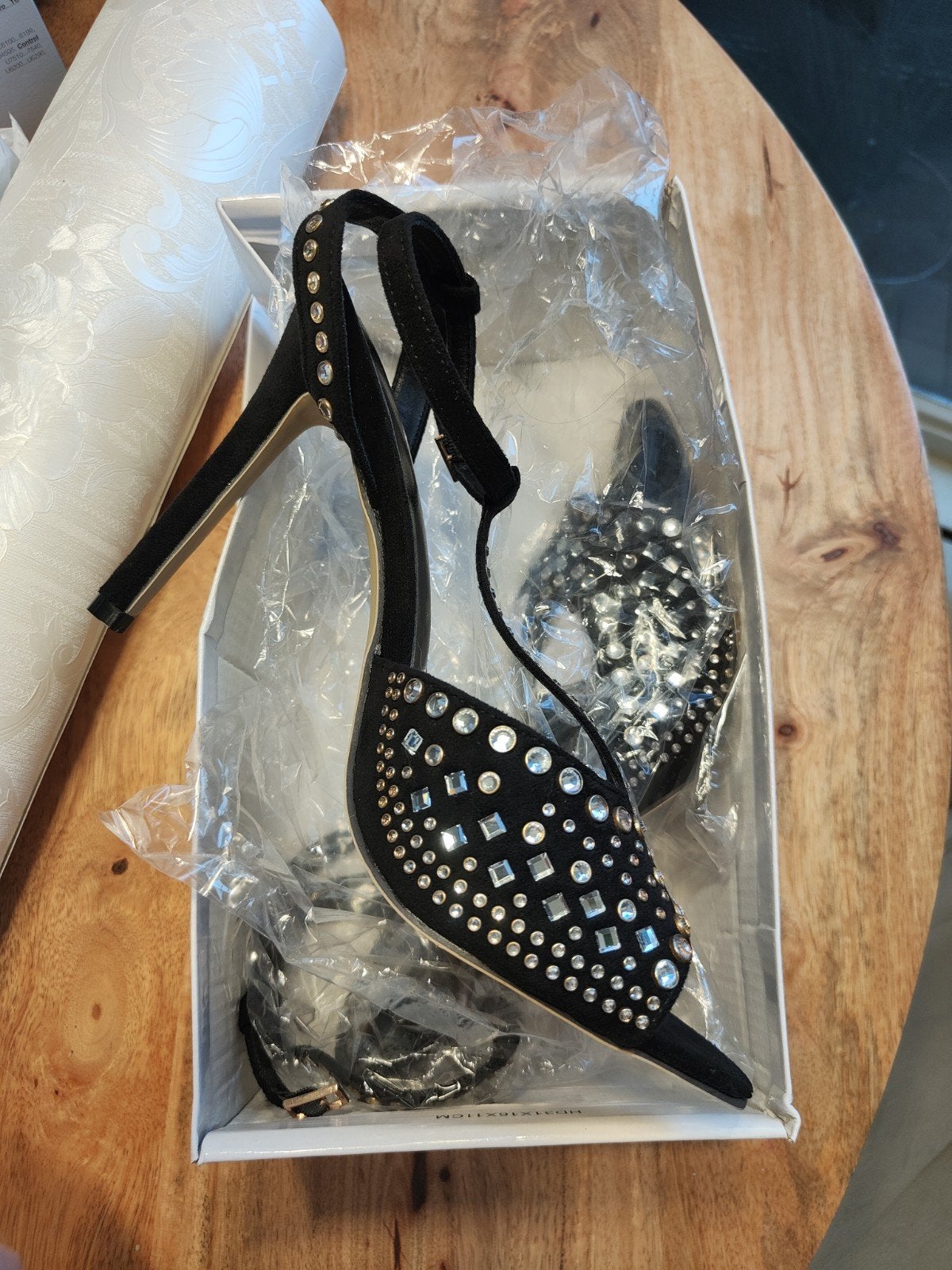 Nieuwe zwarte (dans) hakken met studs, Ophalen of Verzenden, Nieuw, Zwart, Pumps