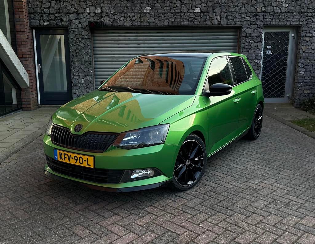 Skoda Fabia 1.2 Monte Carlo 2015 90PK 5-deurs | onderhouden, Auto's, Skoda, Voorwielaandrijving, Stof, 4 cilinders, Handgeschakeld
