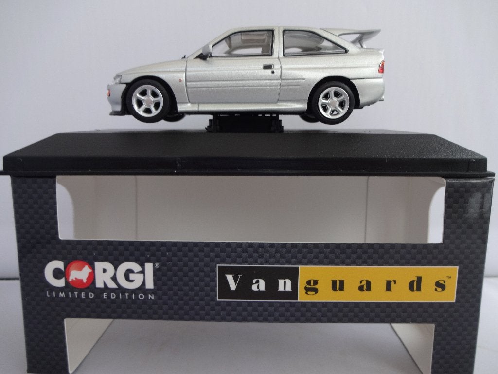 Ford Escort RS Cosworth VA14806 van CORGI - VANGUARDS 1:43, Ophalen of Verzenden, Nieuw, Auto, Vanguards