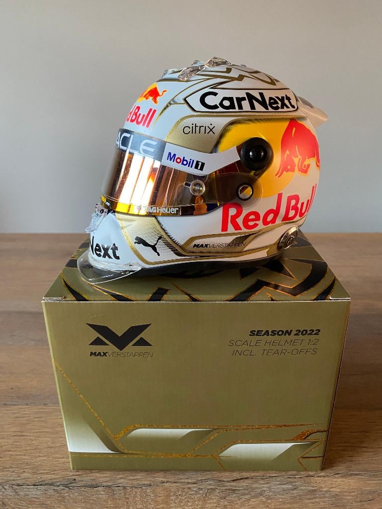 Max Verstappen Season 2022 Helmet 1:2, Ophalen of Verzenden, Nieuw, Formule 1