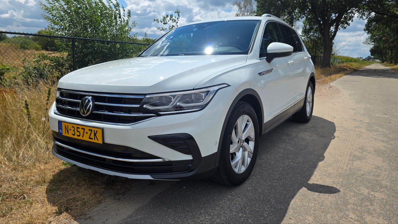 Volkswagen Tiguan Elegance 1.5 TSI 150pk DSG KEYLESS, 1441 kg, Stof, 4 cilinders, Regensensor
