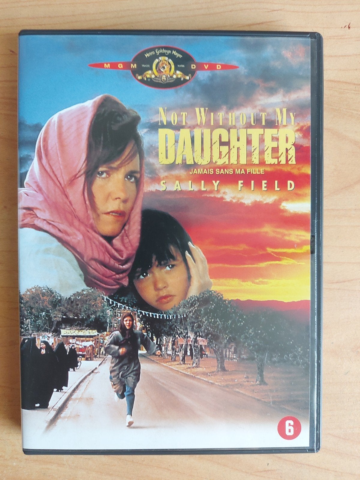 Not Without My Daughter - 1991 Sally Field, Alle leeftijden, Ophalen of Verzenden, Zo goed als nieuw