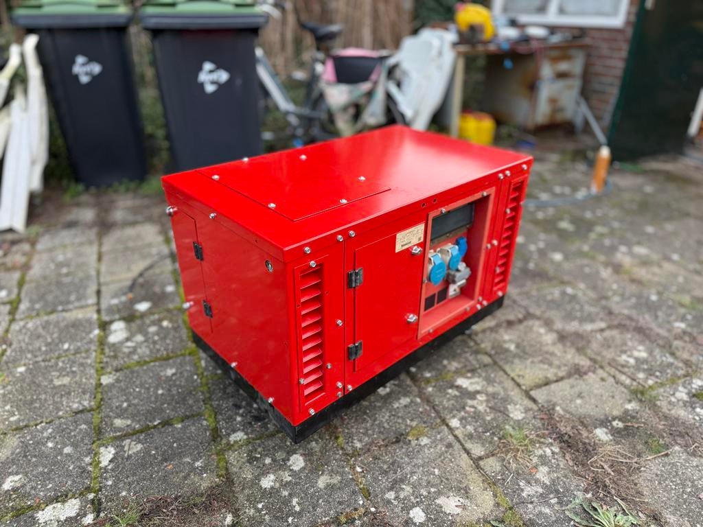 Stille aggregaat 6–8 kVA | Honda GX390 | Elektrische start, Doe-het-zelf en Verbouw, Aggregaten, Zo goed als nieuw, Benzine, 5 tot 10 kVA