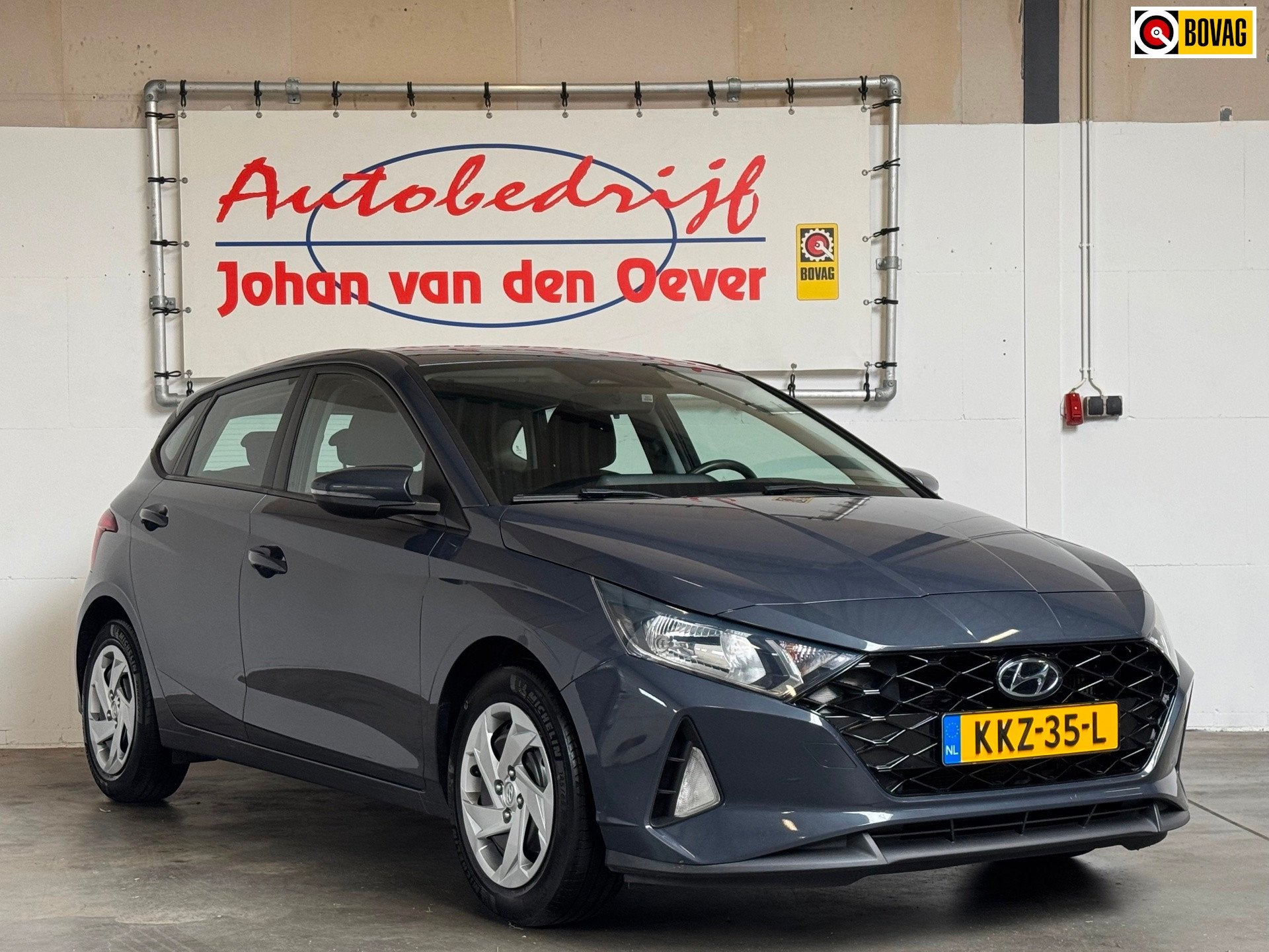 Hyundai I20 1.0 T-GDI Comfort|101 PK|Camera|Carplay|Stoel/St, Auto's, Voorwielaandrijving, Dealer onderhouden, 450 kg, Gebruikt