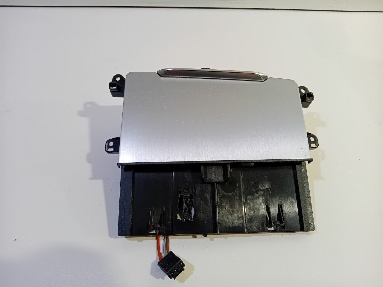 Opbergvak middenconsole Audi Q7, Auto-onderdelen, Interieur en Bekleding, Onderdelen@venauto.nl, Van der Ven Autorecycling B.V.
