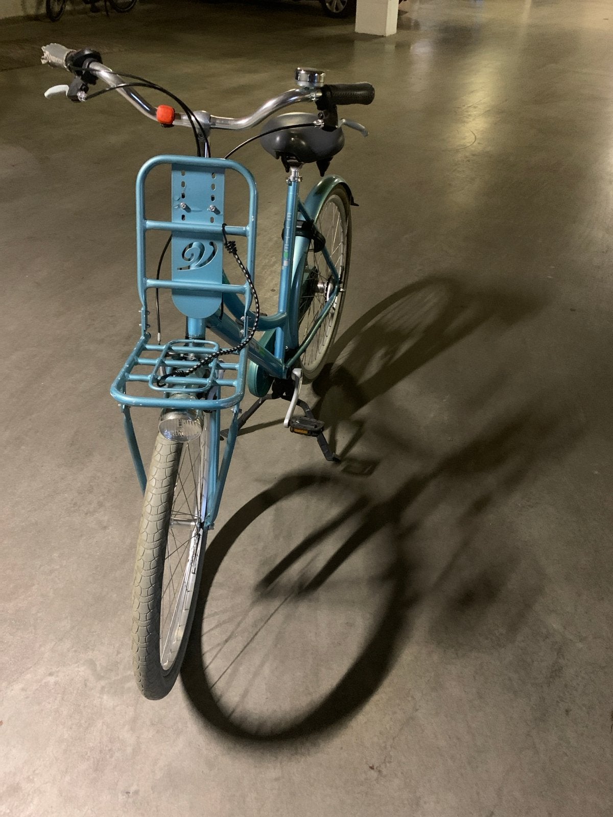 Vogue damesfiets transportfiets lage instap en voordrager, Fietsen en Brommers, Overige merken, Velgrem, Ophalen of Verzenden