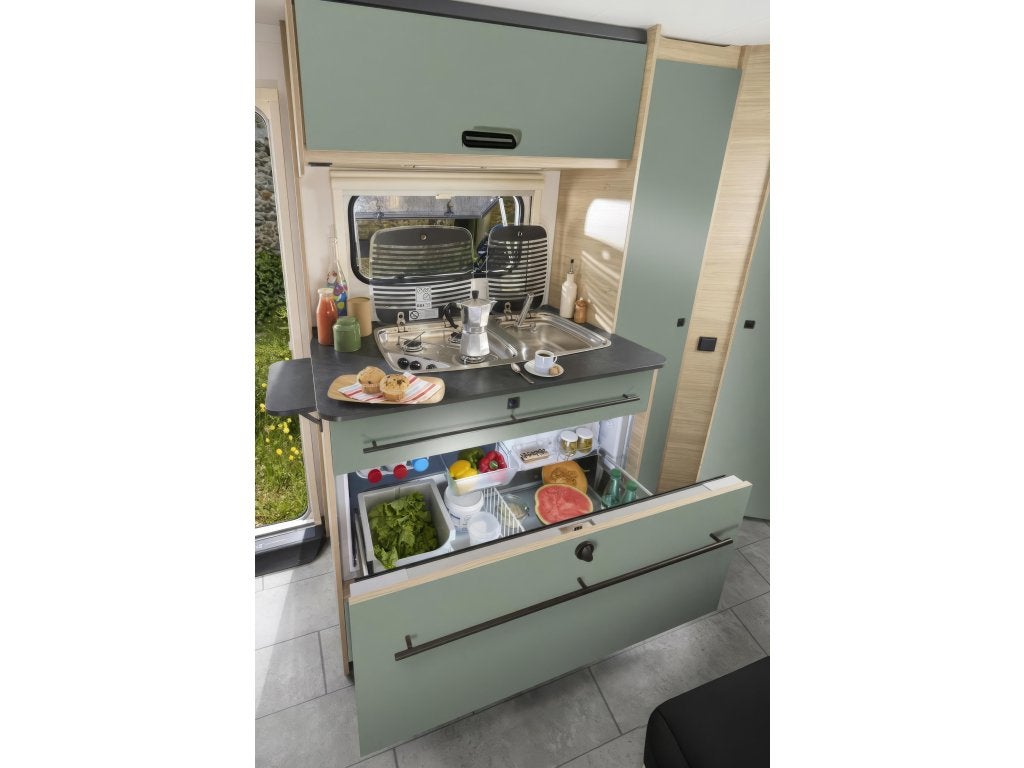 Caravelair Sport Line Stapelbed 496 NIEUW 2027, Bedrijf, Treinzit, Serviceluik, 5 tot 6 meter