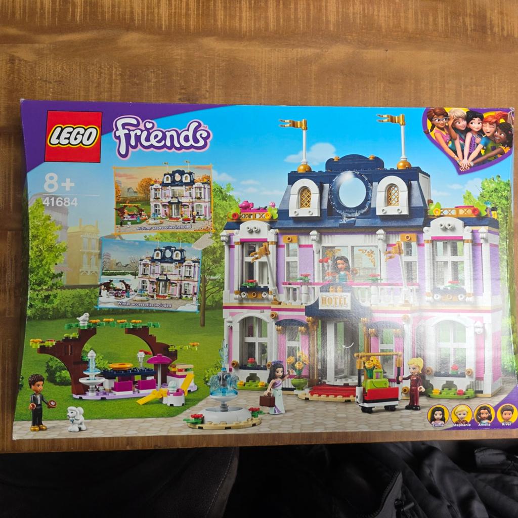 Lego Heartlake City Grand Hotel nieuw in doos, Kinderen en Baby's, Speelgoed | Duplo en Lego, Lego, Nieuw, Friends, Ophalen of Verzenden