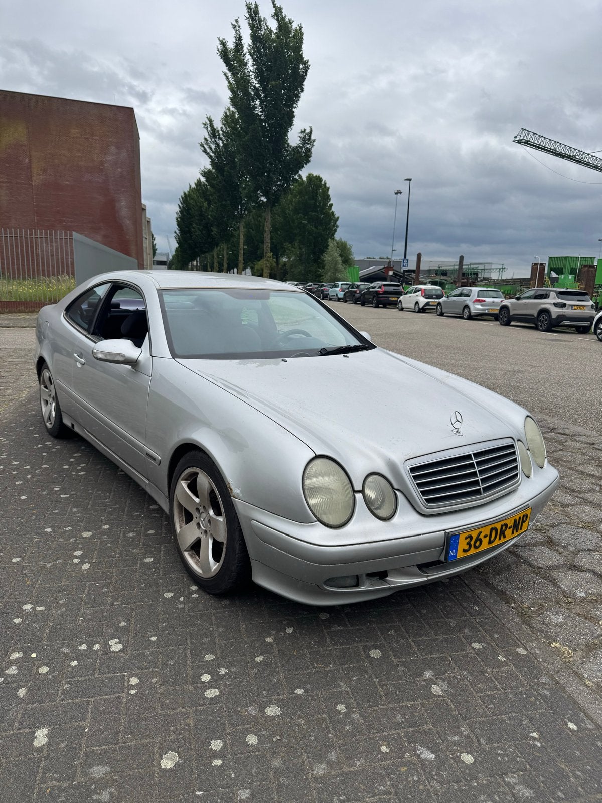 Mercedes-Benz CLK 3.2 Clk320 Coupe Sport AUT 1999 Grijs, Automaat, 745 kg, Achterwielaandrijving, 4 stoelen