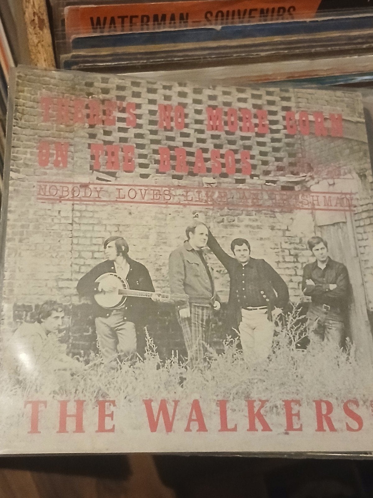 THE WALKERS killroy. 1591 MIDDENSTUK. RODE LETTERS HOES, Ophalen of Verzenden, Gebruikt, Nederlandstalig
