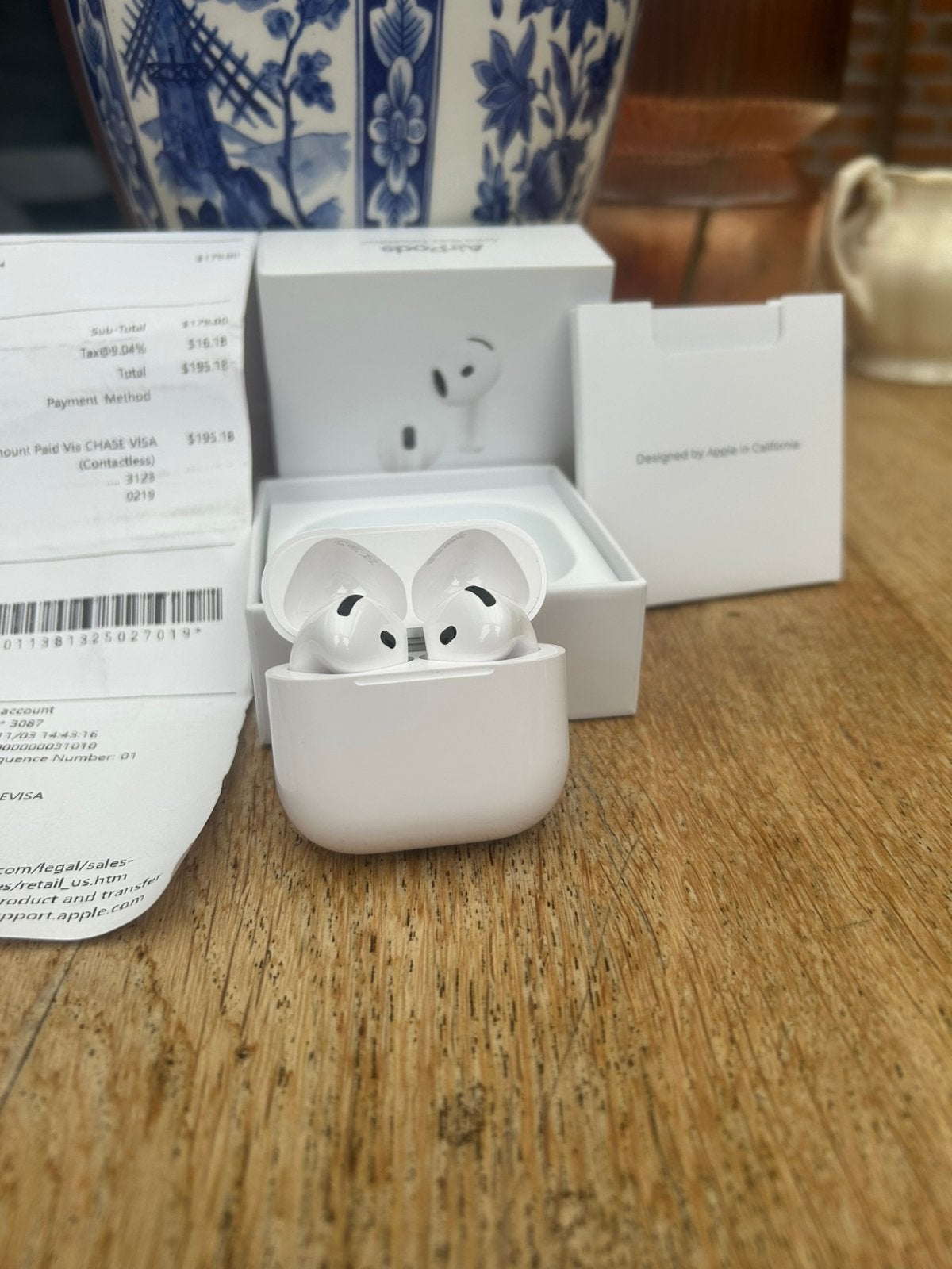 Airpods 4 +Bon, Telecommunicatie, Mobiele telefoons | Oordopjes, Ophalen of Verzenden, Zo goed als nieuw