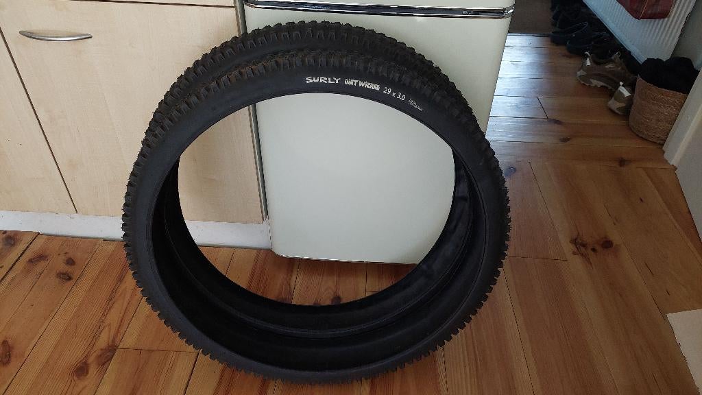 2 x Surly dirt wizards 29 x 3.0, Ophalen of Verzenden, Zo goed als nieuw, Band, Surly