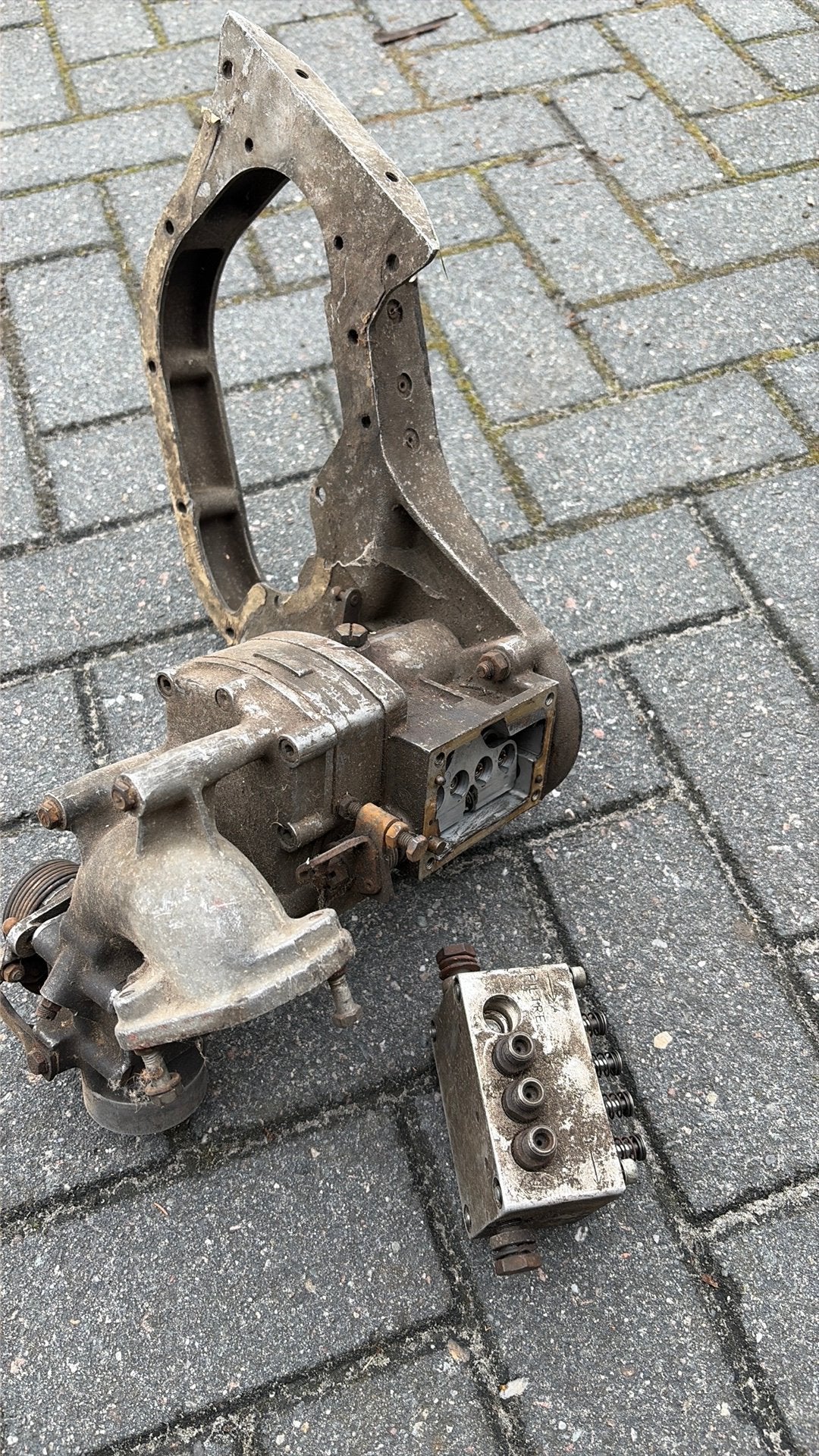 Peugeot 404 injectie pomp, Auto-onderdelen, Ophalen, Gebruikt