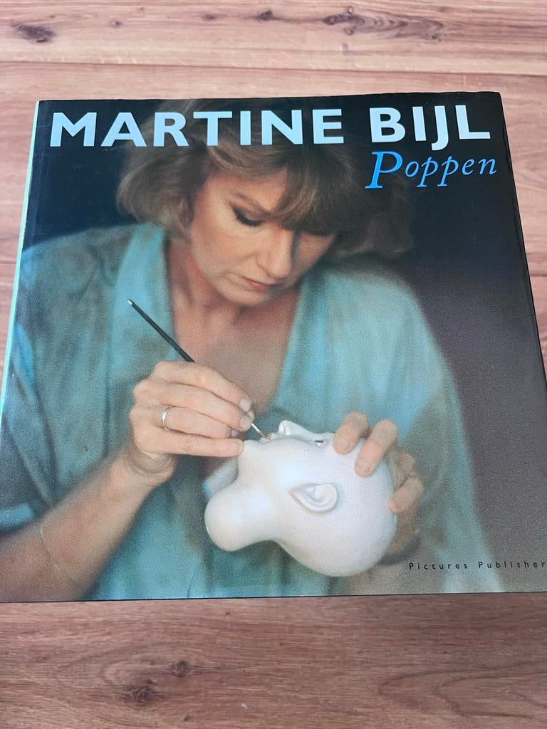 Martine Bijl Poppen - Boek over poppen maken, Ophalen of Verzenden, Zo goed als nieuw, Nederland