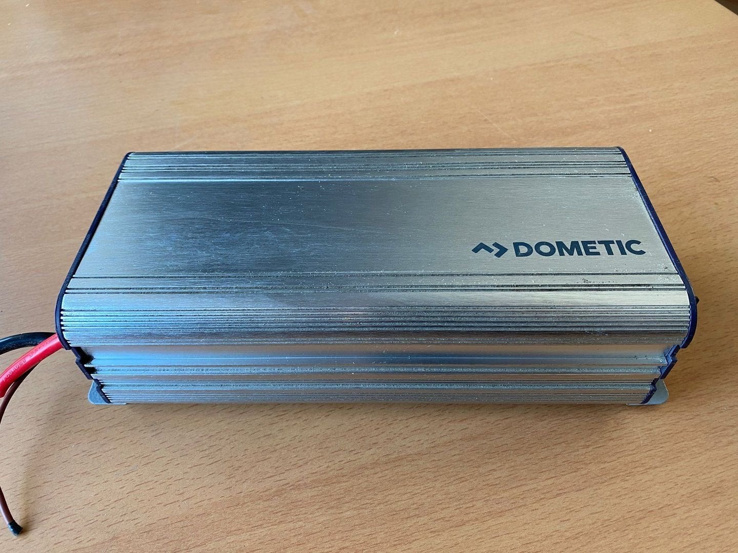 Dometic PerfectCharge DC40 Omvormer Camper Bus Bedrijfswagen, -, -, Ophalen of Verzenden, Zo goed als nieuw