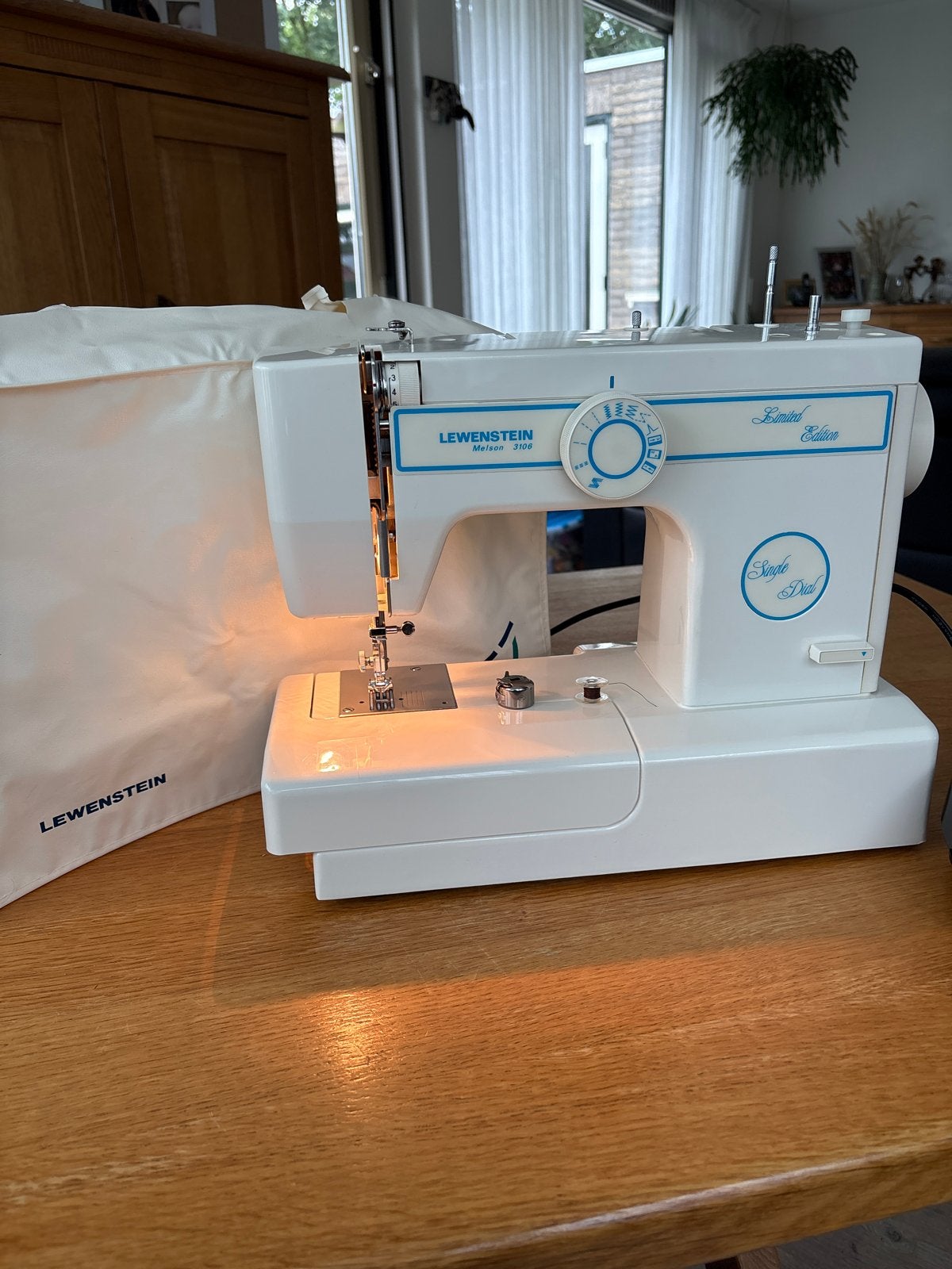 Lewenstein Melson 3106 Naaimachine - Limited Edition, Ophalen of Verzenden, Gebruikt, Naaimachine, Lewenstein