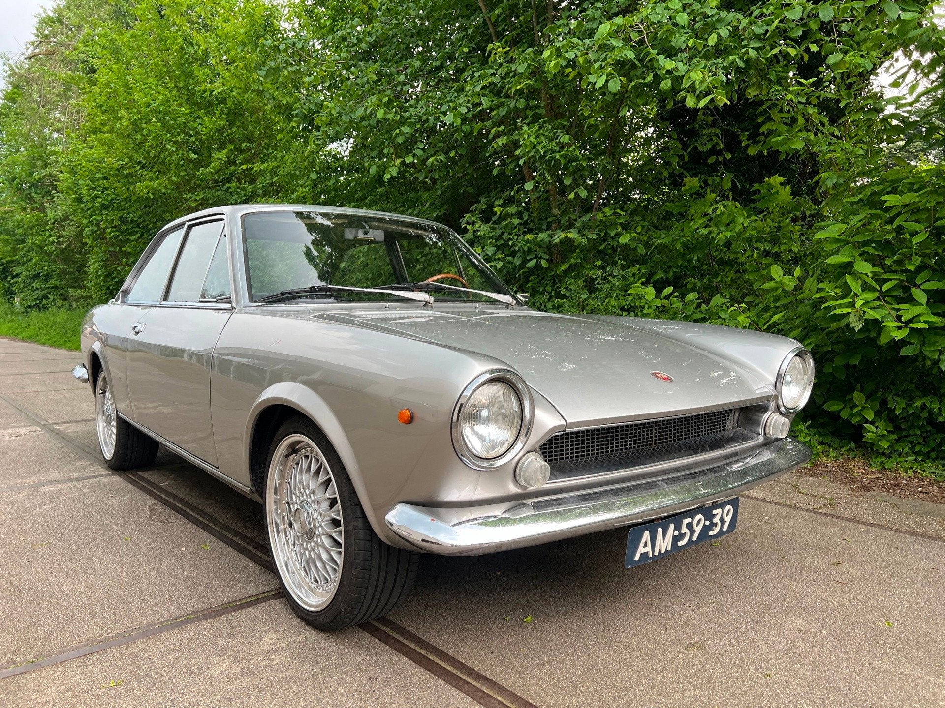 Fiat 124 SPORT COUPE, 21 km/l, 1438 cc, Gebruikt, Zwart