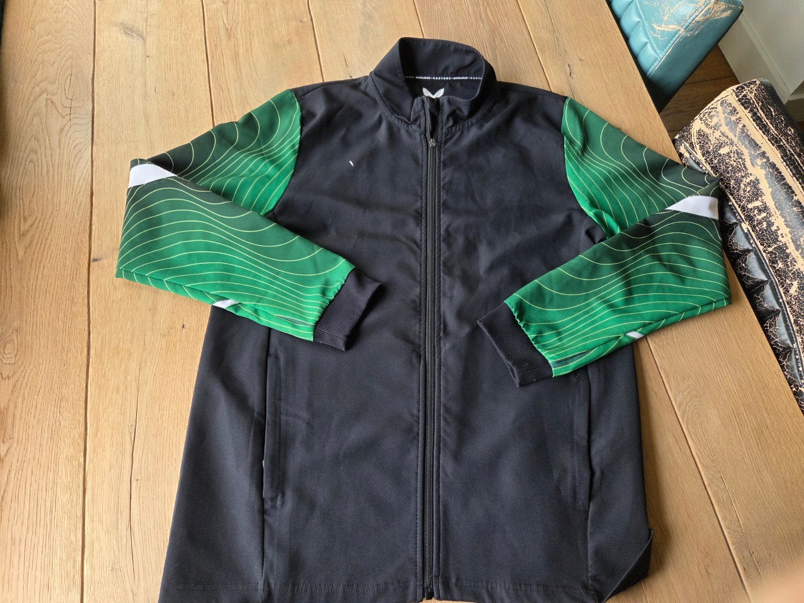 Voetbal trainingspak - Castore Feyenoord - Maat XL, Zwart, Maat 56/58 (XL), Ophalen of Verzenden, Zo goed als nieuw