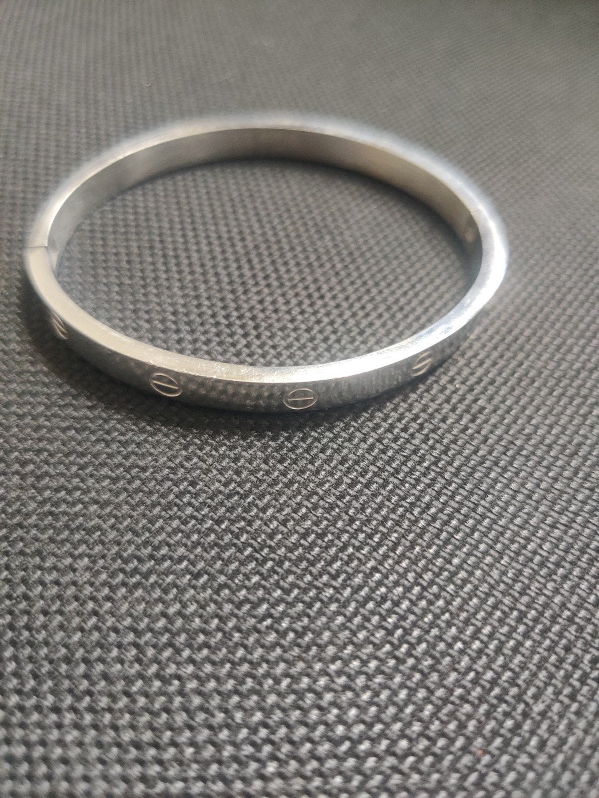 Cartier Love Armband - Zilverkleurig - Bieden vanaf €100, Sieraden, Tassen en Uiterlijk, Armbanden, Ophalen of Verzenden, Gebruikt