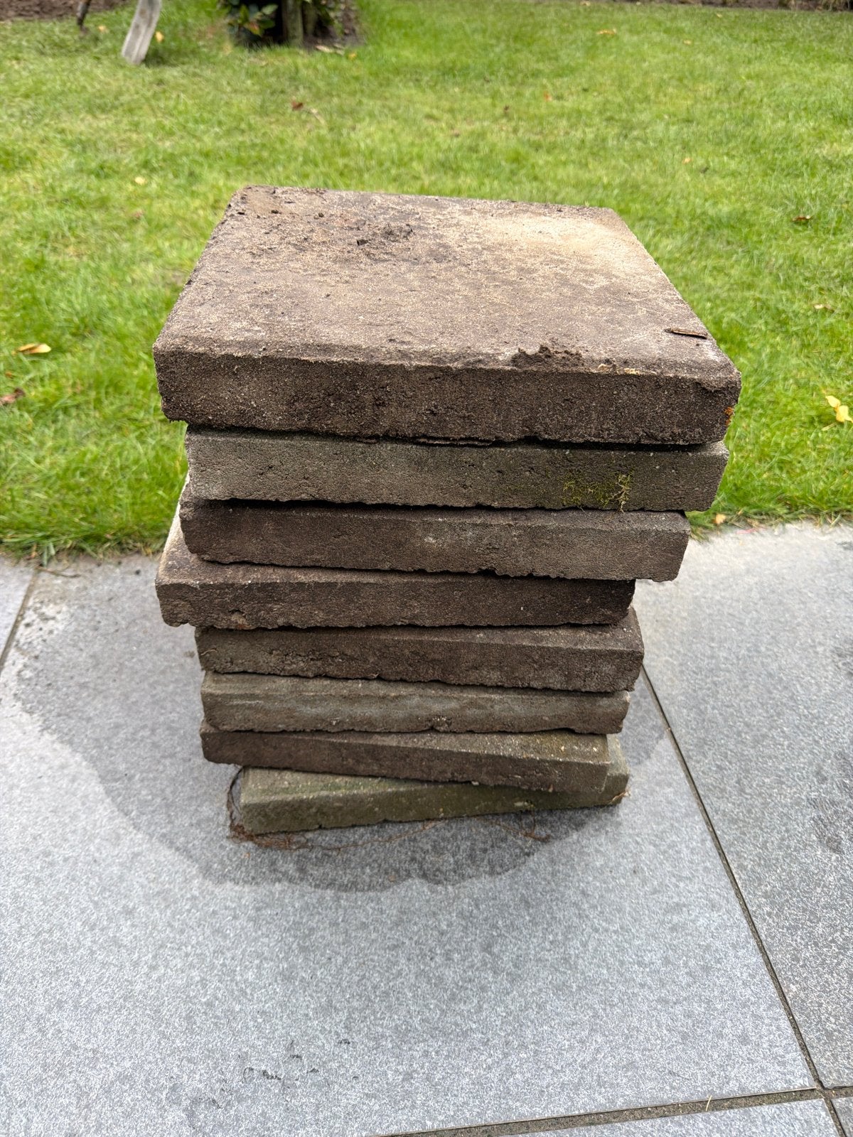 8 stoeptegels gratis op te halen 30x30, Ophalen, Gebruikt, Minder dan 5 m², Beton