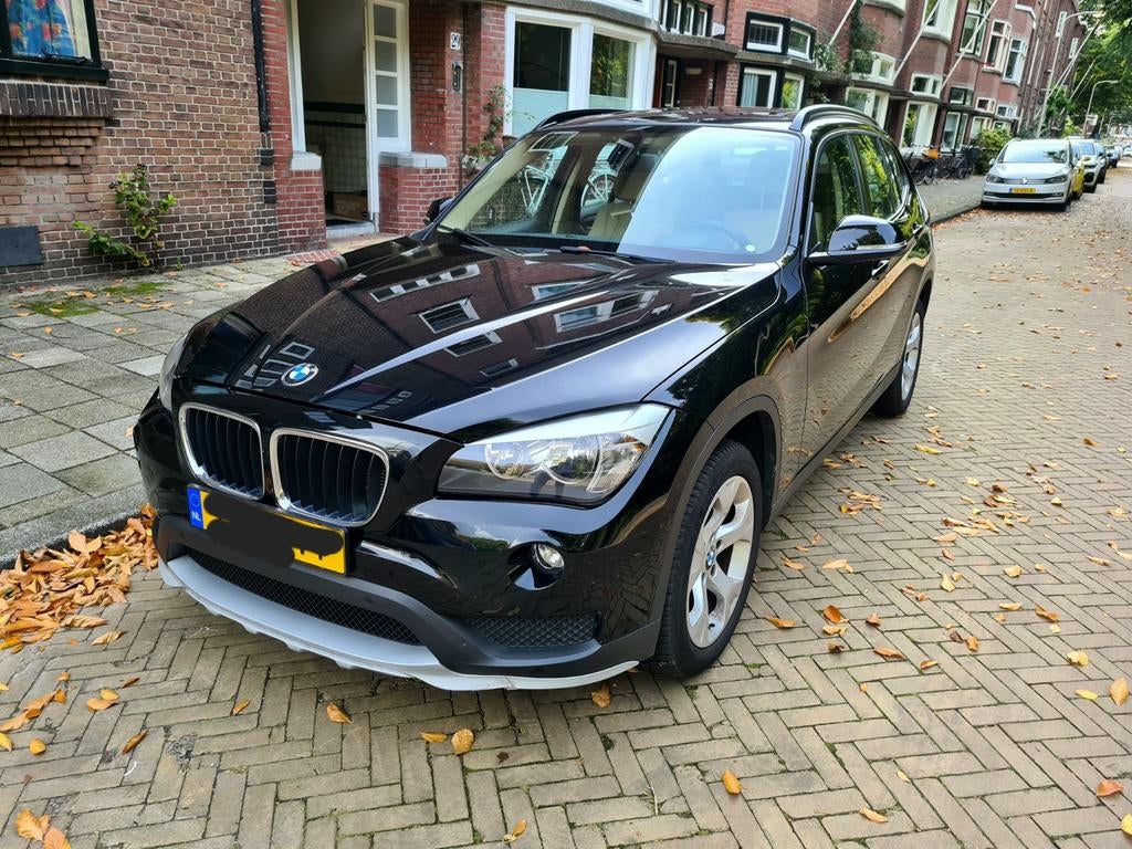 BMW 2014 Zwart, Auto's, 1995 cc, Beige, 143 pk, Navigatiesysteem