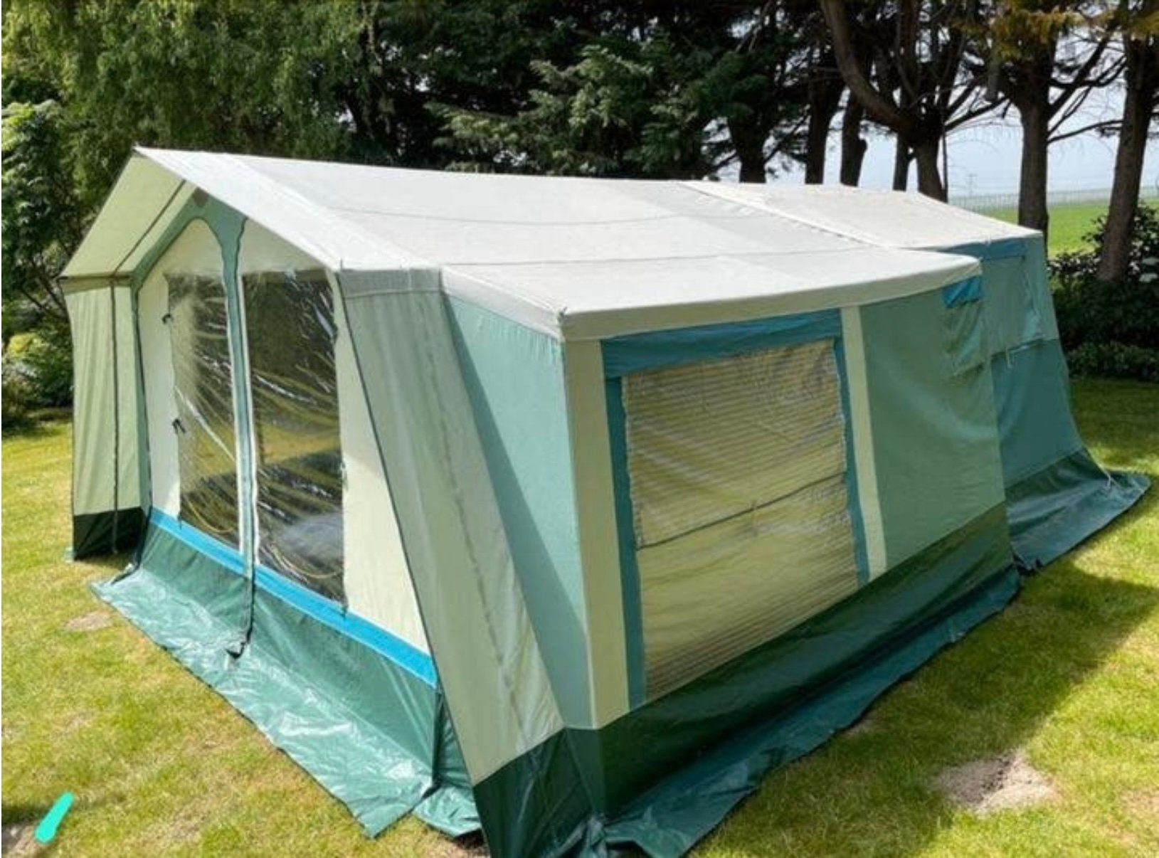 Trigano Chantilly GL 6-8 persoons 2005 - zeer netjes, Caravans en Kamperen, Ophalen, Gebruikt, Tot en met 6
