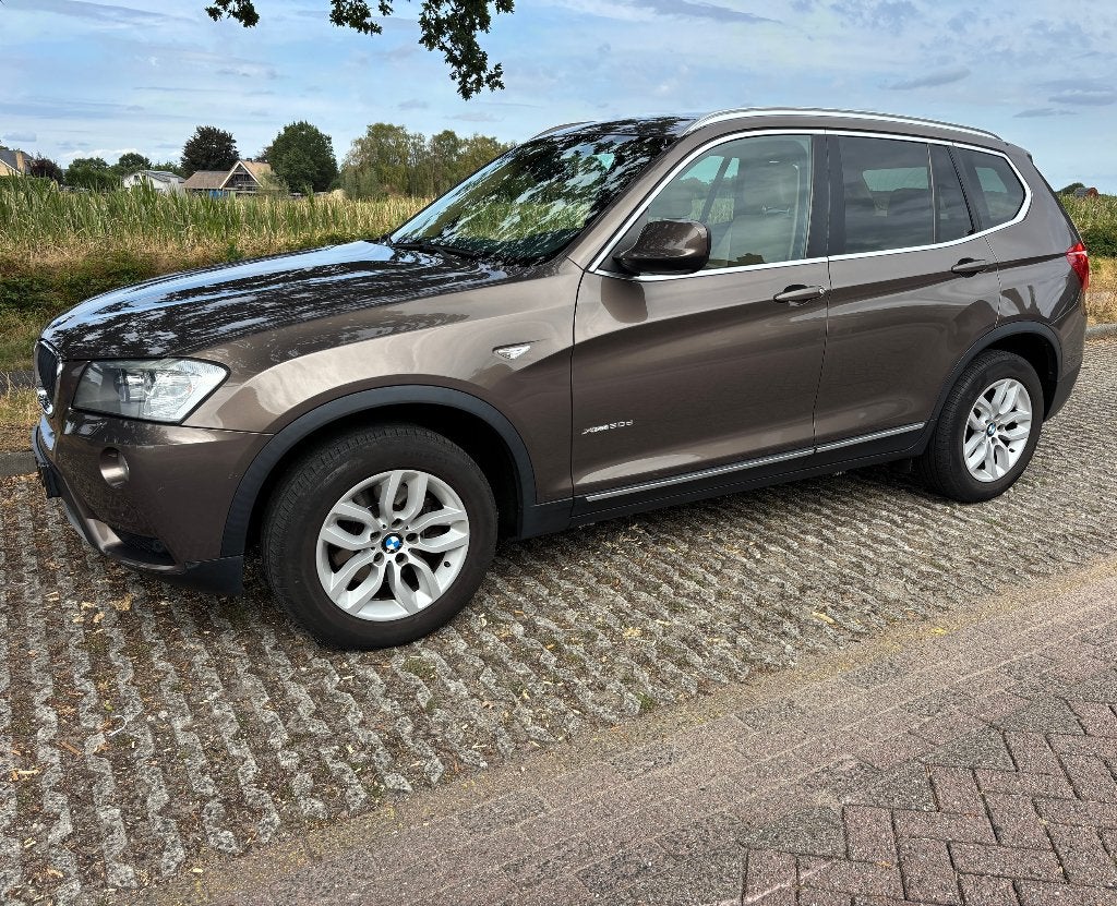 BMW X3 XDrive20D High Executive 184Pk Panorama/Memory/4WD, Auto's, Euro 5, 1995 cc, Beige, Bedrijf