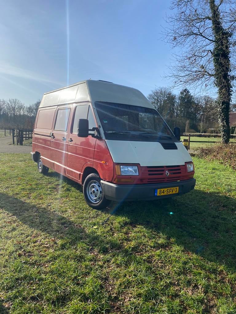 Renault Trafic Camper, Caravans en Kamperen, Overige merken, Buscamper of Camperbus, Tot en met 2, Handgeschakeld