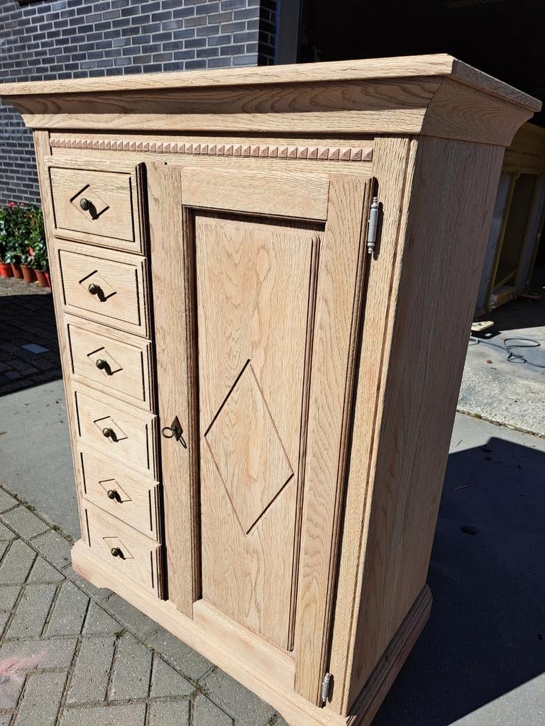 Gezandstraalde eikenhouten meidenkast spekkast, Overige materialen, RoDeKo Volendam, R.kooij65@gmail.com, Gebruikt
