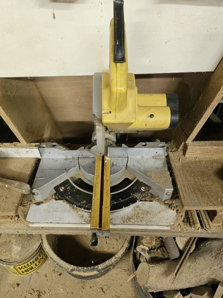 Dewalt afkortzaag, Doe-het-zelf en Verbouw, Gereedschap | Zaagmachines, Ophalen, Gebruikt, DeWALT, Afkortzaag