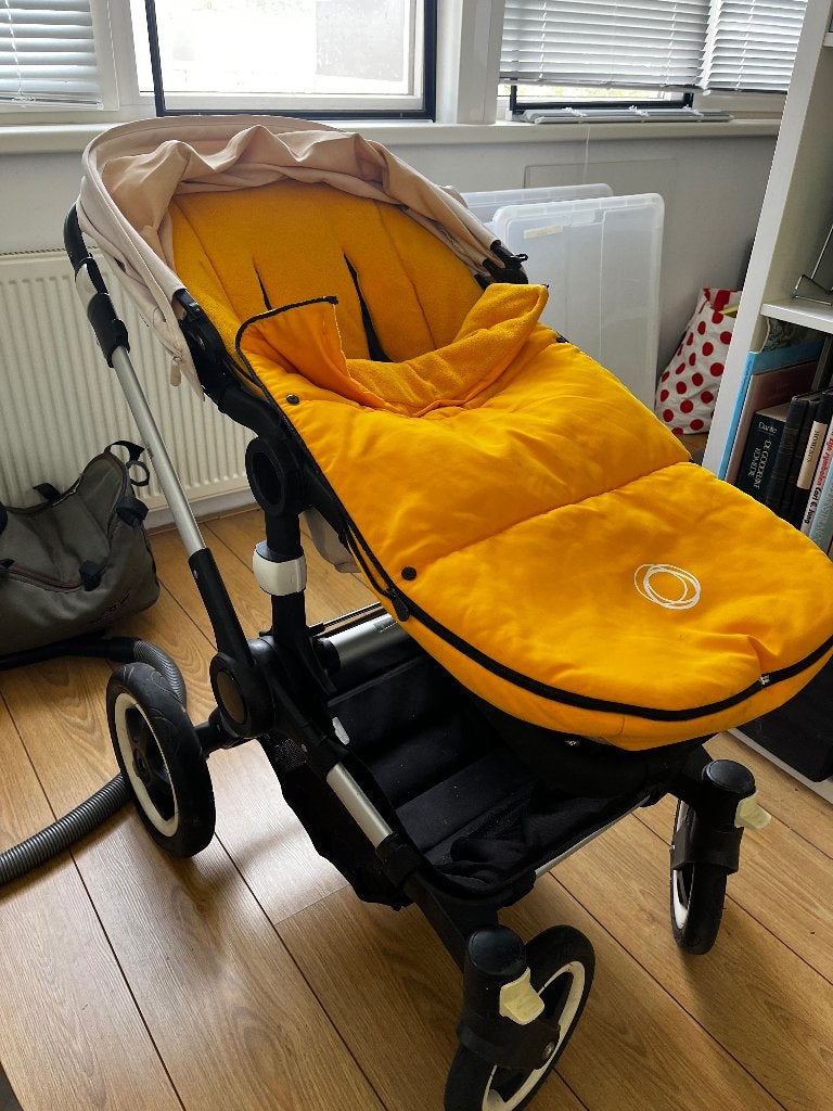 Bugaboo buffalo kinderwagen + wieg, Gebruikt, Bugaboo, Verstelbare duwstang, Ophalen