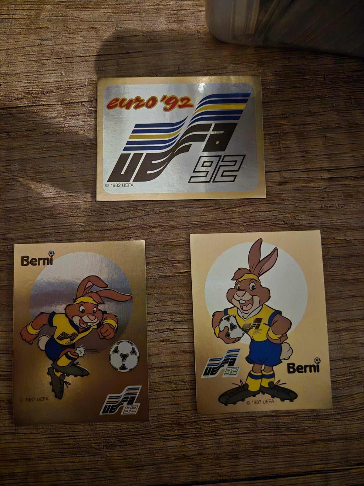 Panini Euro 1992 intro badges ek 92, Verzamelen, Verzenden, Zo goed als nieuw