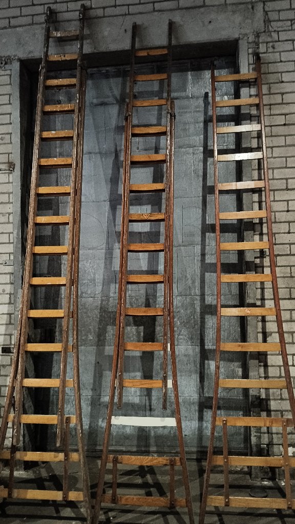 Oude Wienese houten ladders – stoere wanddecoratie, Ophalen, Gebruikt, Ladder, 4 meter of meer