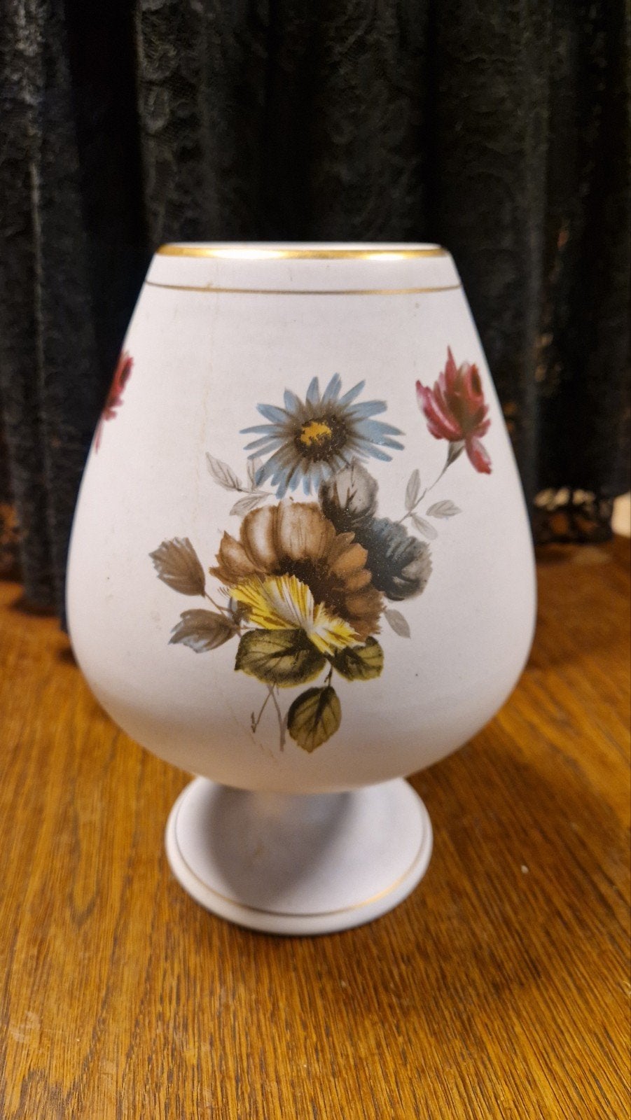 Vintage Plateel Gouda Holland vaas met bloemmotief, Ophalen of Verzenden