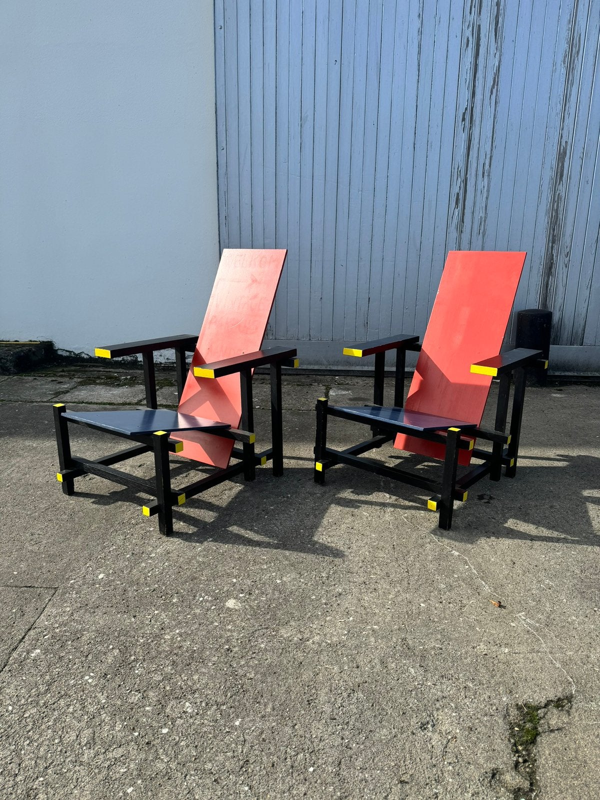 Set Rietveld rood blauwe stoelen, Ophalen