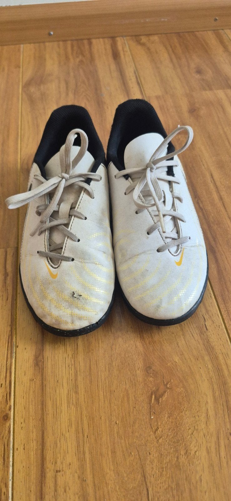 Nike voetbalschoenen maat 36.5, Ophalen of Verzenden, Gebruikt, Jongen of Meisje, Sportschoenen