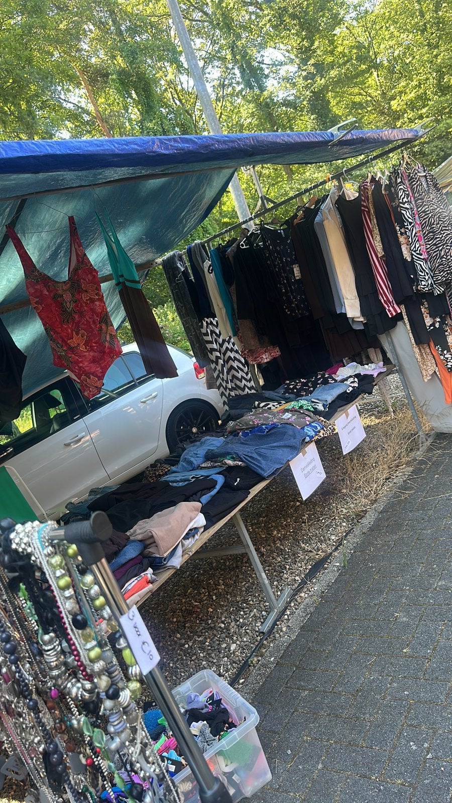 Kledingverkoop rommelmarkt 2 augustus in Brunssum!, Ophalen, Zo goed als nieuw