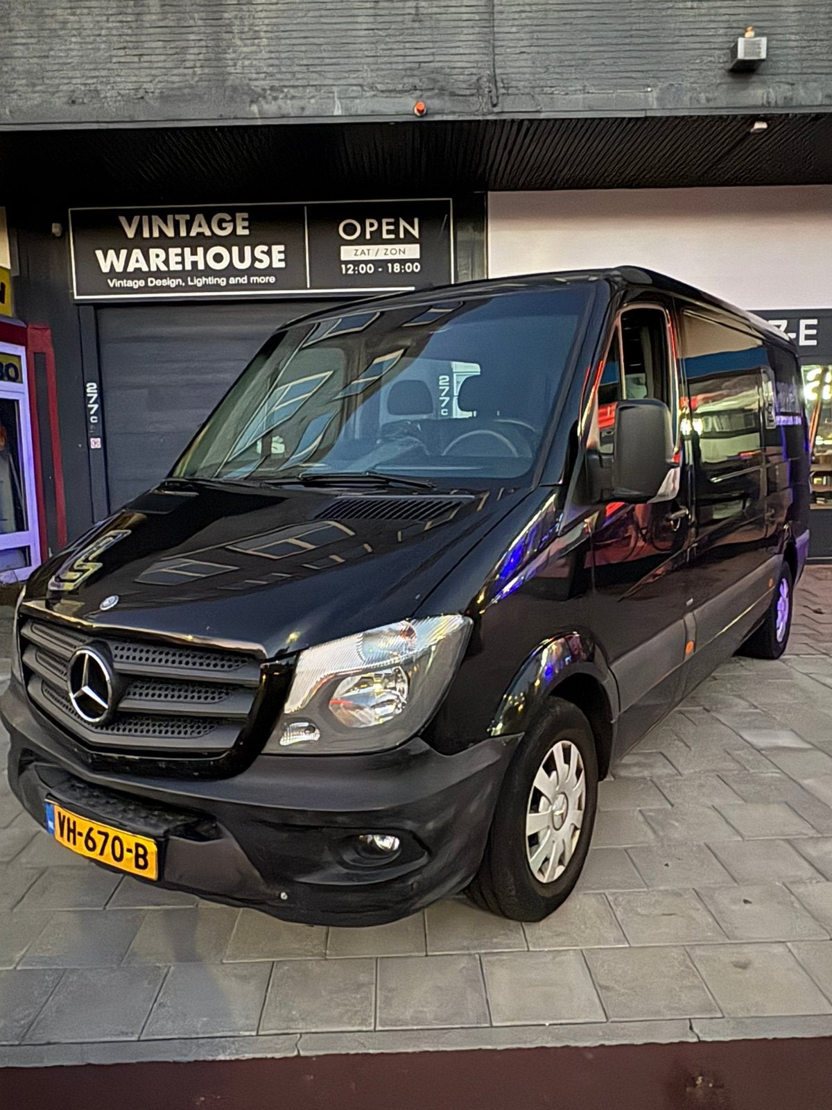 Mercedes-Benz Sprinter 2.2 D 95KW 2014, Auto's, Automaat, Euro 5, Zwart, 4 cilinders