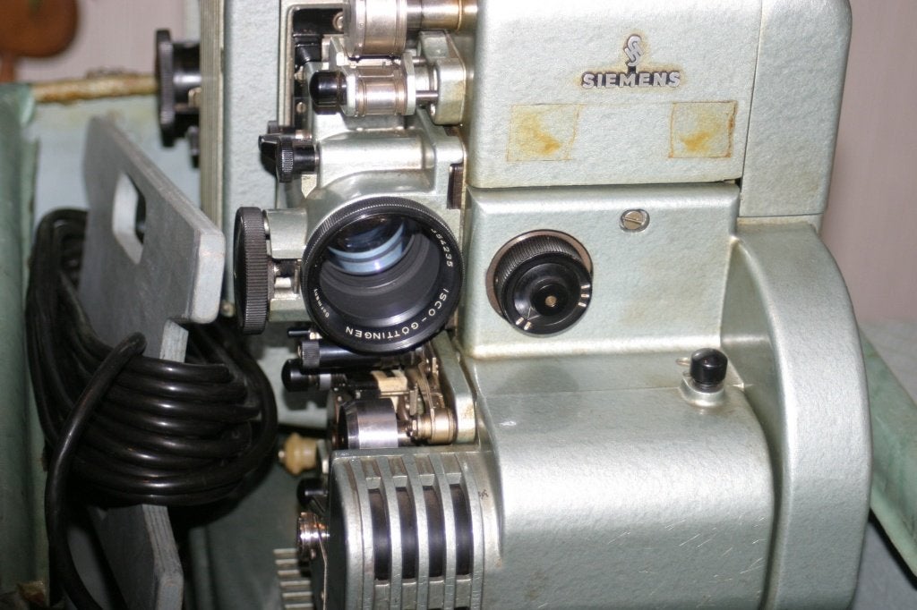 filmprojector 16mm  Siemens 2000  in goede staat., Ophalen, 1960 tot 1980, Projector