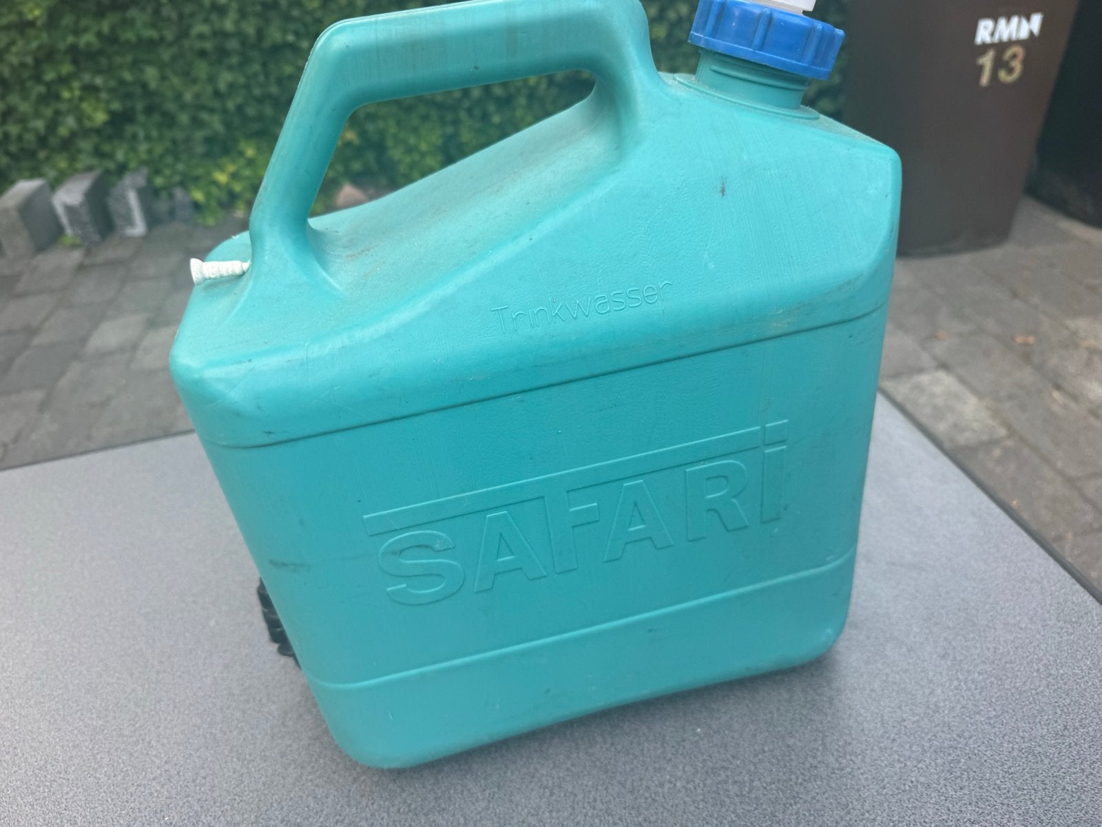 Safari Water Jerrycan 15L met schenktuit, Caravans en Kamperen, Caravan accessoires, Ophalen, Gebruikt