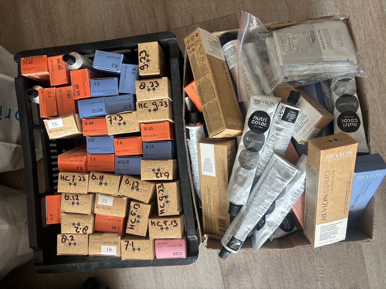 Grote partij Revlon haarverf en haarverzorgingsproducten, Ophalen of Verzenden, Gebruikt, Overige typen